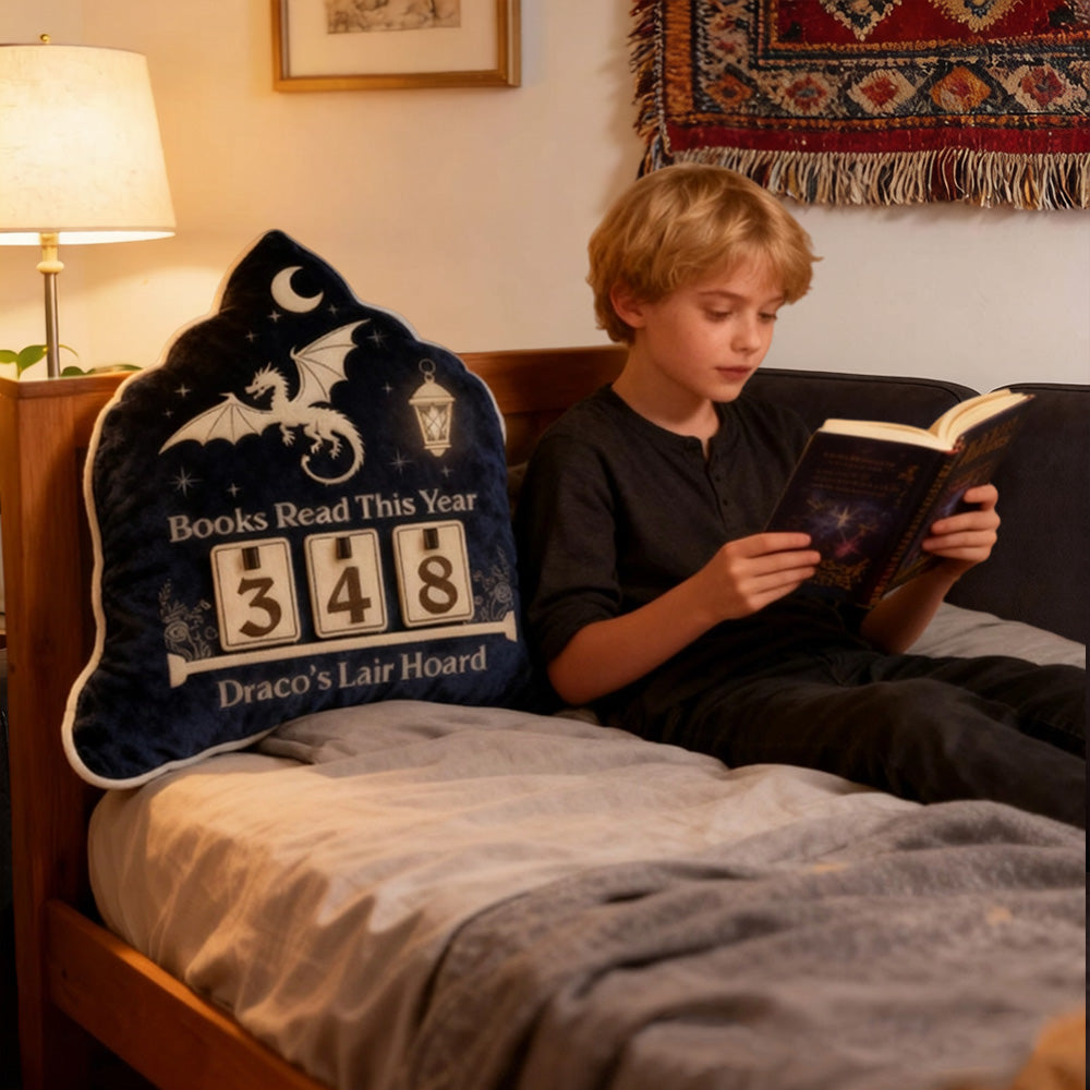 Personalized Books Read This Year Pillow with Custom Name, Fantasy Book Tracker Throw Cushion, Bookshelf Counter Gift for Book Lovers