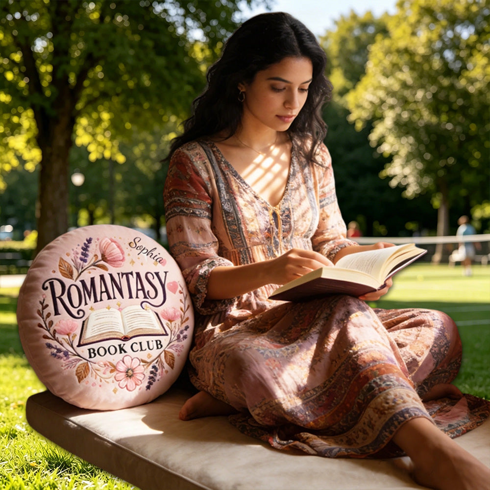 Personalized Romantasy Book Club Throw Pillow with Custom Name, Floral Fantasy Bookish Cushion Gift for Reading Lovers, Kids & Teens