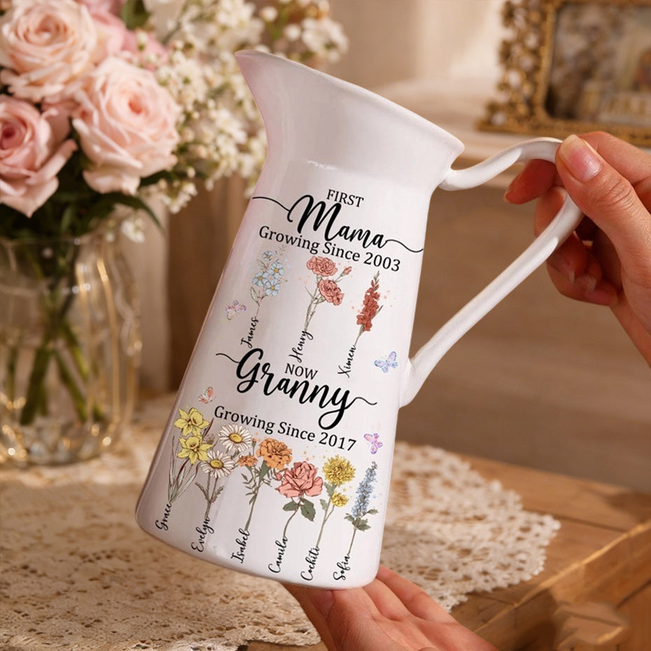 Personalized “First Mom, Now Grandma” Birth Month Flower Vase – Custom Kids’ Names, Christmas Gift for Mom or Grandma