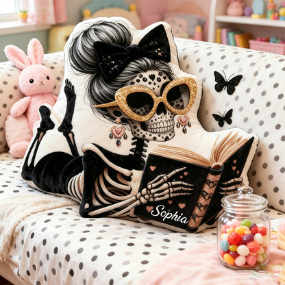Personalized Skeleton Reading Pillow with Custom Name, Fantasy Book Lover Throw Cushion, Unique Gift for Readers, Christmas & Book Lovers