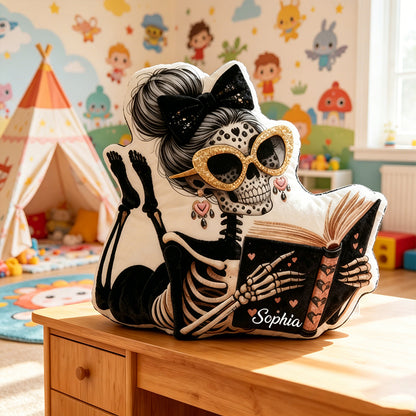 Personalized Skeleton Reading Pillow with Custom Name, Fantasy Book Lover Throw Cushion, Unique Gift for Readers, Christmas & Book Lovers
