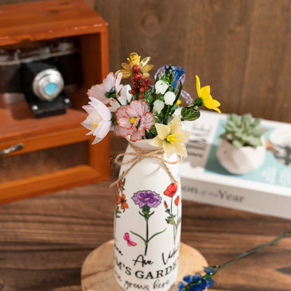 Peraonalized Mom's Garden Birth Month Flower Vase with Kids Names