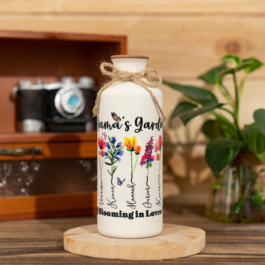 Peraonalized Mom's Garden Birth Month Flower Vase with Grandkids Names
